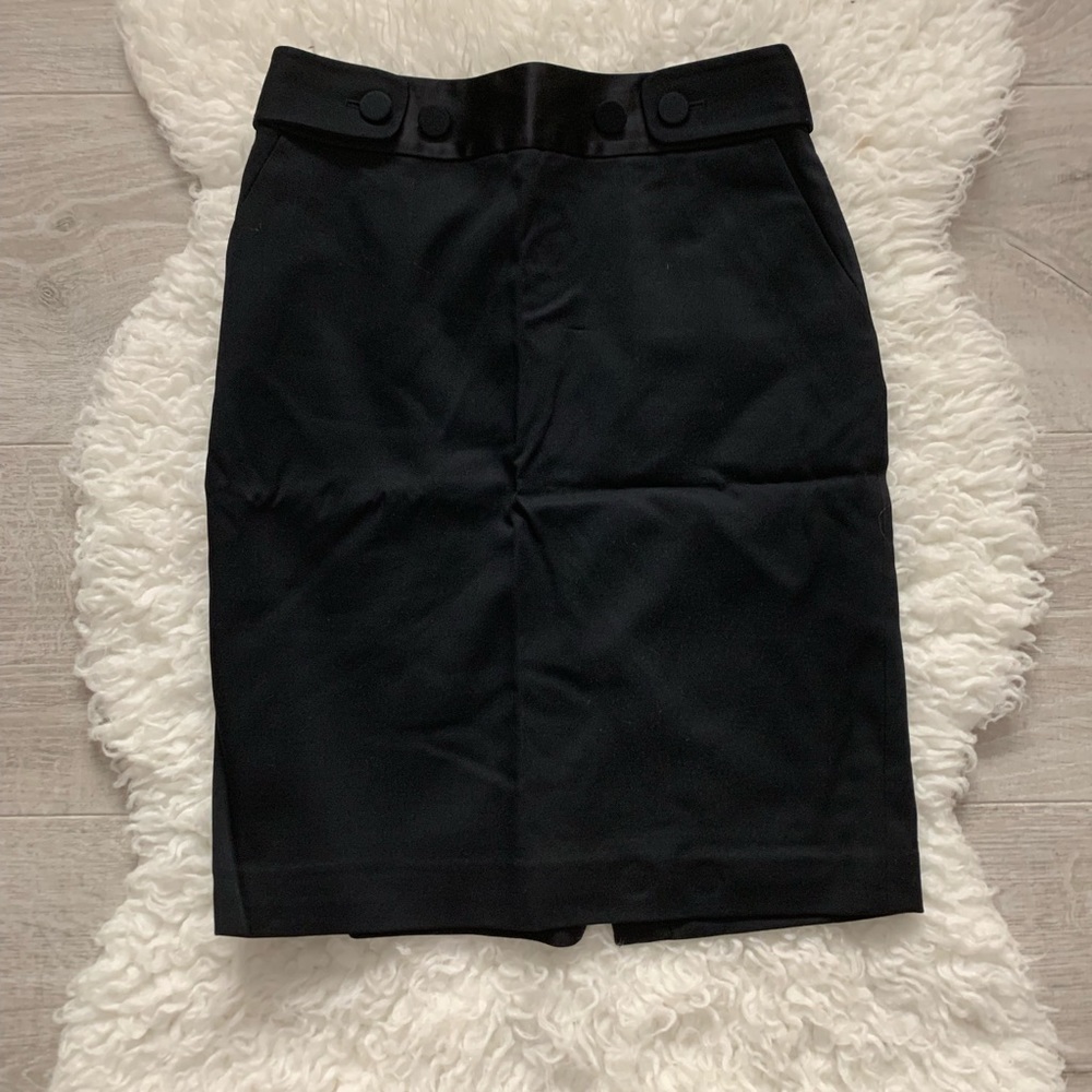 Black skirt